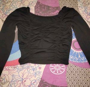 Full Sleeves Black Crop Top