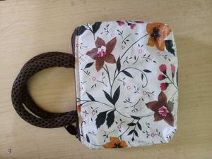 Floral Print Cosmetic Bag with Handle