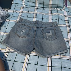 Distressed jeans denim mid rise shorts