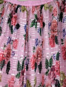 Pleated skirt