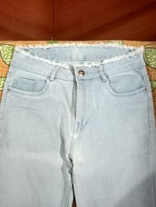 Fully Stretchable Light Blue Jeans