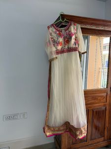 Floral Embroidered Kurta Set