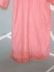 Embroidered Pink Kurta