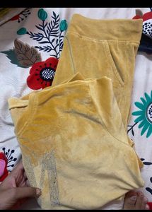 H&amp;M Velour Lounge Set