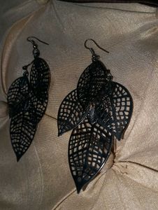 Leaf Drop Earrings
