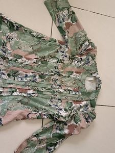 Flower Pint Top