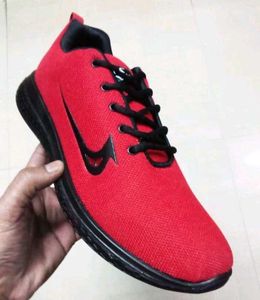 new No Used Combit Sports Shoes For Men.