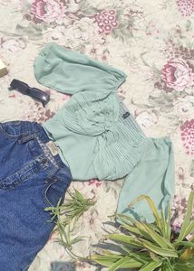 Beautiful Korean Crop Top