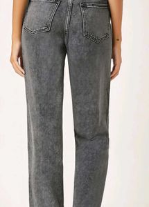 Trendy Grey Wash Jeans