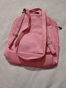 Cute Pink 🩷 Bagpack For Women/Girl