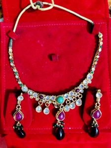 Traditional Kundan Jewellery Set