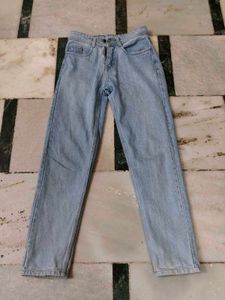 Zara Light Wash Denim Jeans