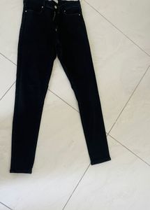 Black Skinny Jeans