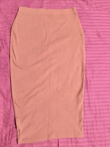 Ribbed Midi Skirt
