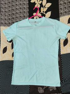 Solid round neck women tshirt