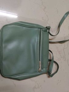 Stylish Green Crossbody Bag