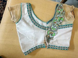 Lenhga Choli