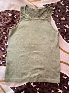 gym wear light olive tee