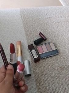 Make Up Bundle