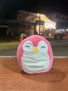 Squishmallow Kellytoy 8 Piper The Pink Penguin
