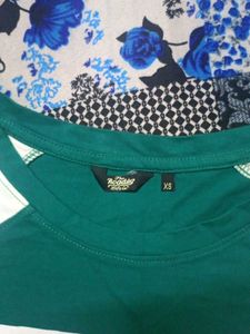 Green &amp; White &#39;78&#39; Graphic Tee