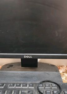 Dell Desktop And CPU Complete Set