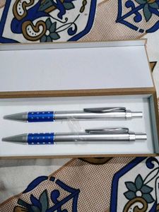 Pen Set in Box