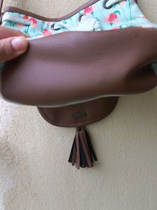 Tavisha Floral Sling Bag