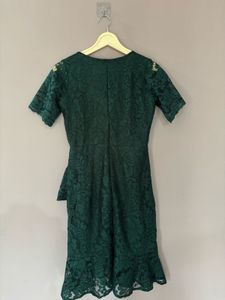 👗 Green Formal Dress