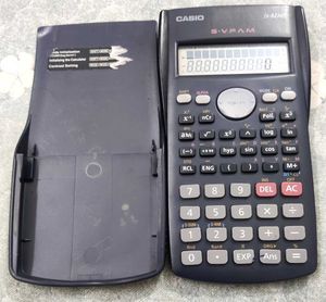 Casio Scientific Calculator, Working Good 👍