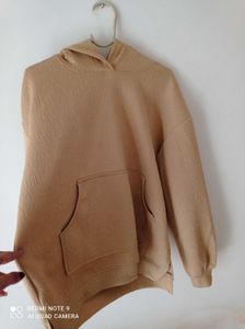 Sweatshirt And Beanie