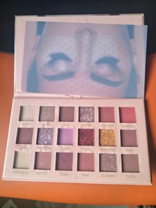 Pigmented Nude Beauty Eye Shadow Pallete