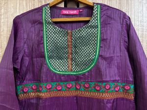 Rang Manch Silk Kurta (L)