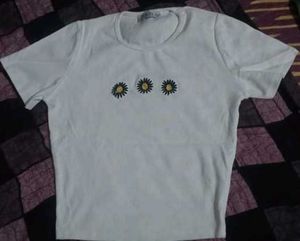 Daisy Embroidered White Tee