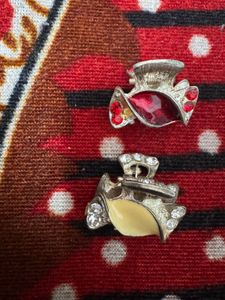 4 Sparkly Crystal Hair Clips