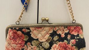 Floral Clutch bag (Quilted)