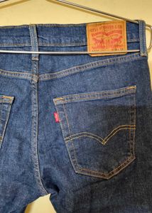 Levis Men Blue Tapered Fit Slim 512 Mid Rise Jeans