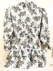 Off White Cinched Waist Top