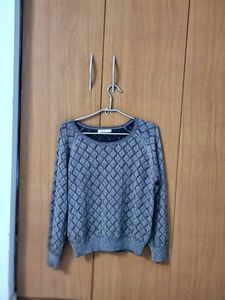 PRELOVED BOSSINI SIZE L Silver Grey Shimmer TOP