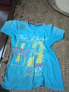 t shirt