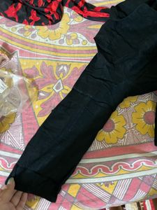 Relaxed Fit Black Button-Down Shirt