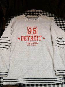 Detroit Graphic Sweatshirt