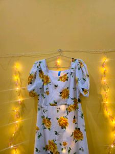 Floral Midi Dress - Elegant &amp; Chic