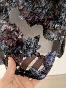 Floral Print Cold Shoulder Top