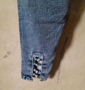 Stylish Blue Denim Jeans