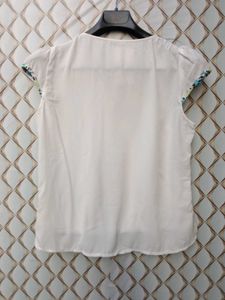 New With Tag Korean Premium White Puff Sleeves