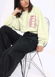Graphic Print Crop sweatshirt