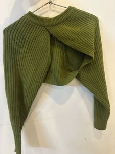 green cutout cropped sweater perfect for creating