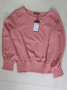 Peach New Top With Tag🍑
