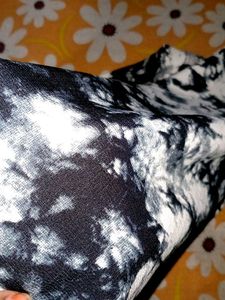 Tie-Dye Long Sleeve Top